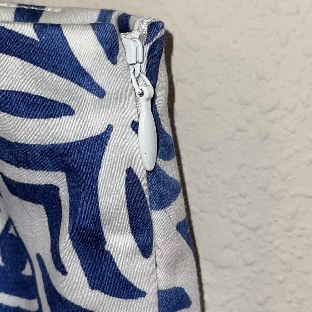 Lafayette NY 148 Blue & White High Waisted Cropped Pants Sz. 8 - Picture 5 of 14